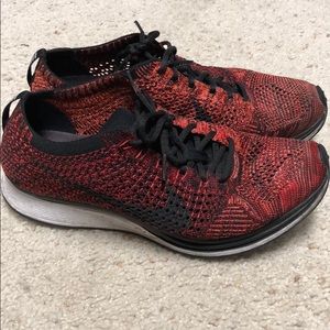 Nike Flyknit Racer